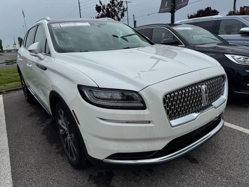 Certified 2022 Lincoln Nautilus Reserve w/ Equipment Group 201A AWD/4WD image 3