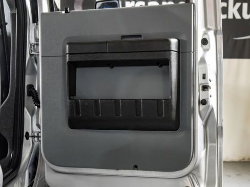 Used 2014 Ford F450 XL w/ Power Equipment Group image 32