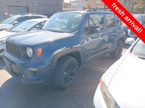 Used 2022 Jeep Renegade Altitude w/ Sun/Sound Group image 2