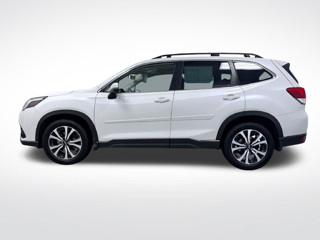 Used 2022 Subaru Forester Limited AWD/4WD image 10