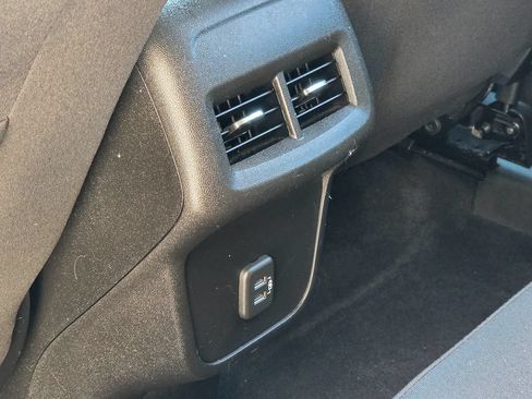 Used 2019 Chevrolet Equinox LT AWD/4WD image 26