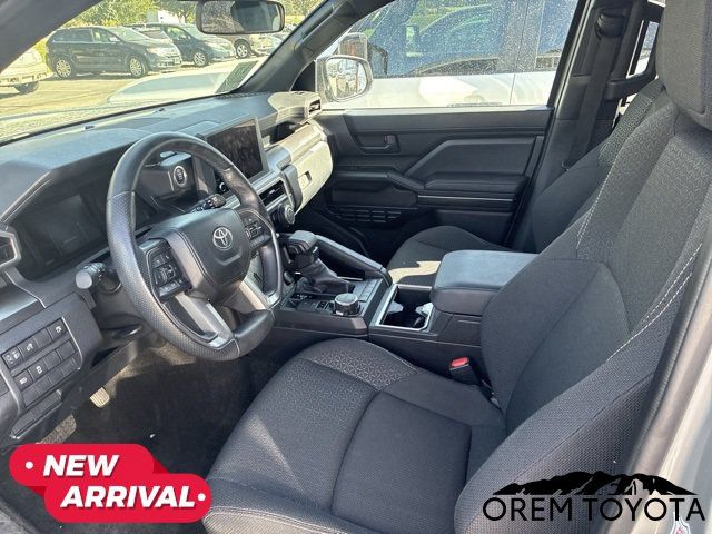 Used 2025 Toyota 4Runner SR5 AWD/4WD image 20