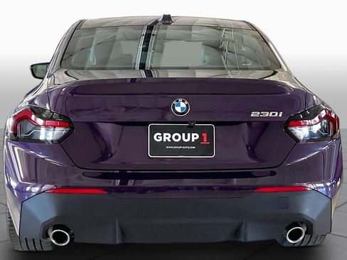 Used 2025 BMW 230i Coupe RWD image 4
