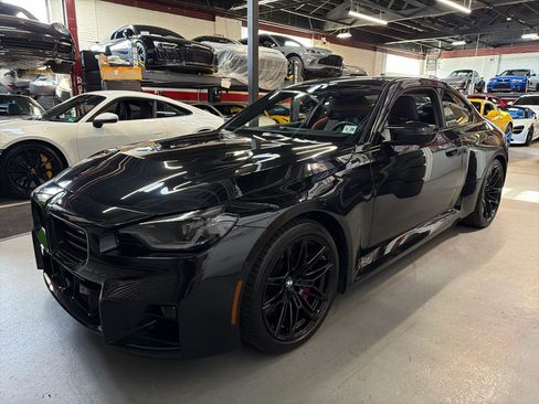 Used 2024 BMW M2 w/ Lighting Package image 9