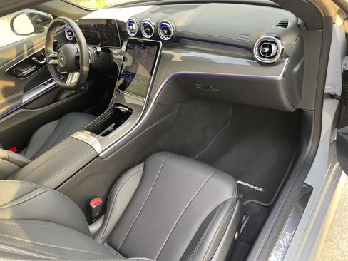 Certified 2024 Mercedes-Benz CLE 300 4MATIC Coupe image 40