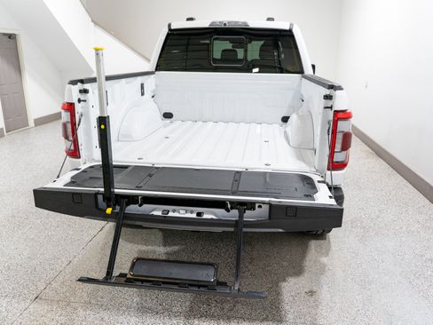 Used 2022 Ford F150 Raptor w/ Raptor 37 Performance Package AWD/4WD image 11