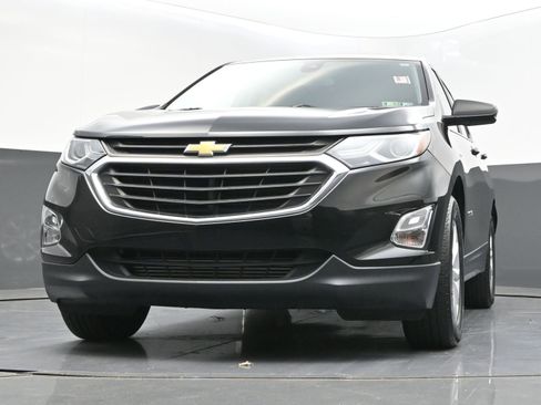 Used 2020 Chevrolet Equinox LS w/ LS Convenience Package image 32