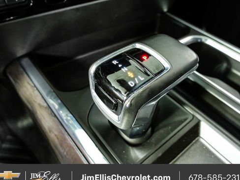 Used 2023 Chevrolet Silverado 1500 LTZ AWD/4WD image 17