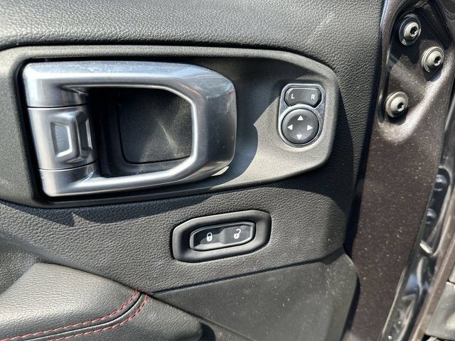Used 2021 Jeep Wrangler Unlimited Rubicon AWD/4WD image 17