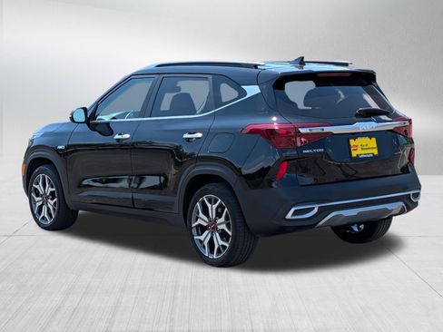 Certified 2023 Kia Seltos SX w/ SX Sunroof Package AWD/4WD image 5