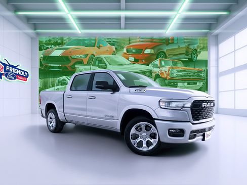 Used 2025 RAM 1500 Lone Star AWD/4WD image 1