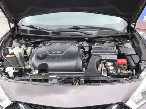Used 2016 Nissan Maxima SR FWD image 35