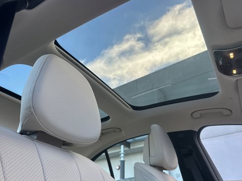 Certified 2024 Mercedes-Benz E 350 4MATIC Sedan image 16