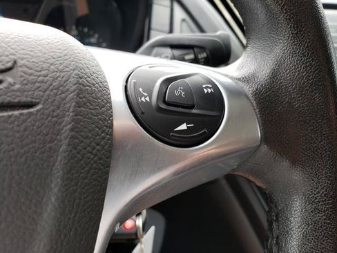 Used 2017 Ford Transit 150 XL RWD image 19