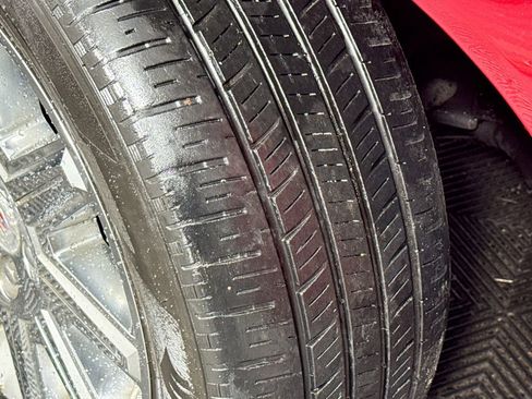 Used 2009 Cadillac DTS image 37