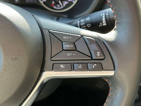 Used 2024 Nissan Sentra SR w/ SR Premium Package FWD image 21