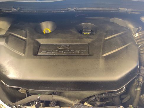 Used 2017 Ford Escape Titanium w/ Equipment Group 301A FWD image 30