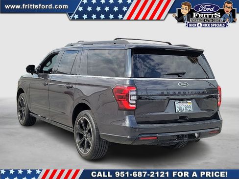 Certified 2022 Ford Expedition Max Limited image 3
