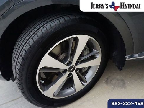 Used 2021 Genesis GV80 3.5T image 8