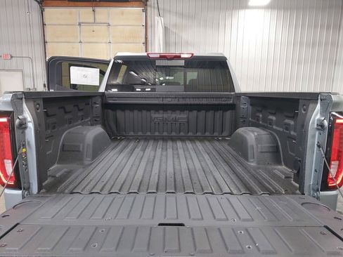 New 2026 GMC Sierra 1500 Denali w/ Denali Reserve Package AWD/4WD image 12