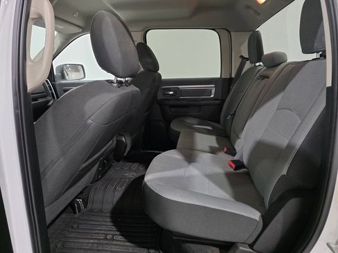 Used 2022 RAM 1500 Classic SLT image 10