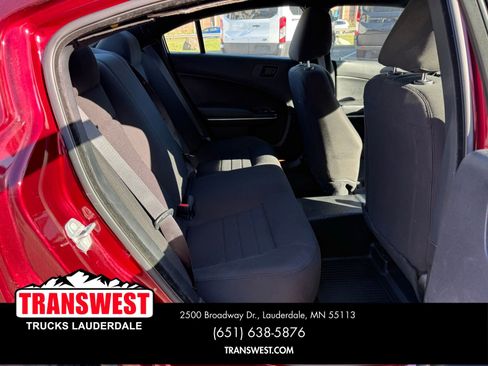 Used 2019 Dodge Charger Police w/ Street Appearance Group image 9