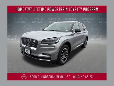 Used 2024 Lincoln Aviator Reserve image 1