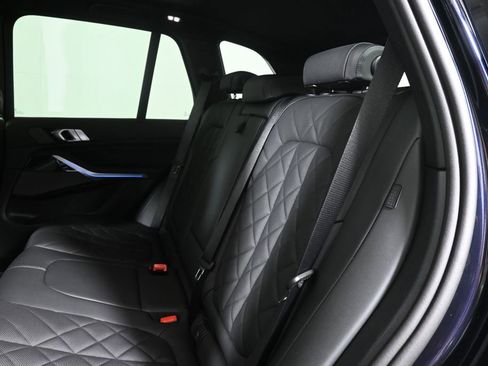 New 2026 BMW X5 xDrive50e w/ M Sport Package AWD/4WD image 4