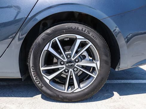 Used 2023 Kia Forte LXS FWD image 10