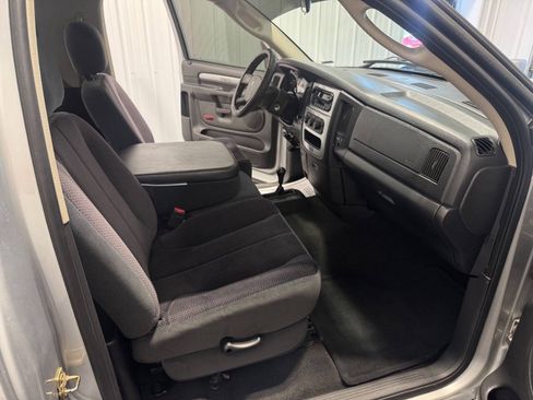 Used 2005 Dodge Ram 1500 Truck SLT w/ Daytona Edition Group AWD/4WD image 12