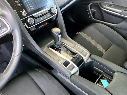 Used 2020 Honda Civic EX image 15