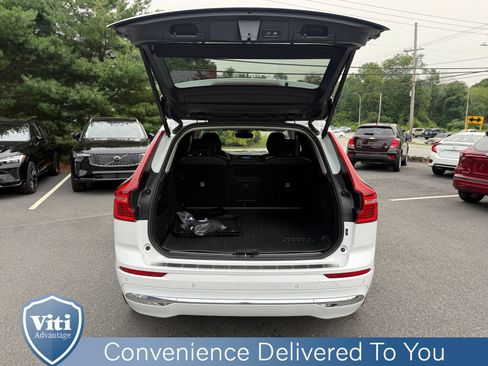 Certified 2023 Volvo XC60 B6 Ultimate w/ Protection Package Premier AWD/4WD image 23