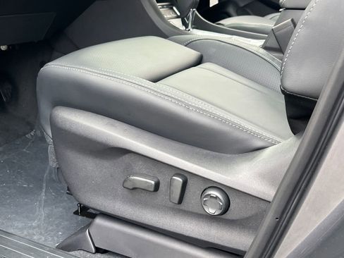 New 2026 Subaru Ascent Limited image 23