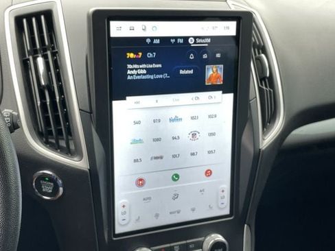 Used 2024 Ford Edge SEL w/ Convenience Package AWD/4WD image 17