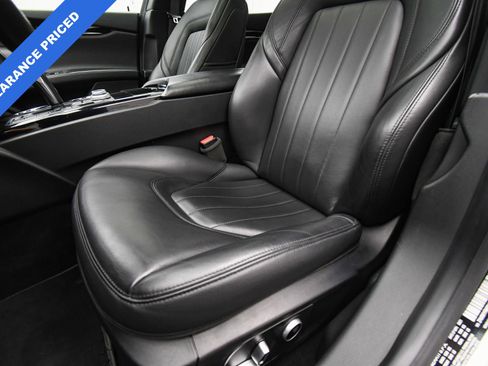 Used 2022 Maserati Quattroporte Modena Q4 image 52