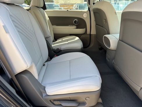 New 2026 Hyundai Palisade SEL Premium FWD image 16