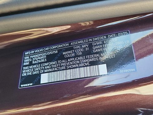 Used 2025 Volvo XC90 B6 Ultra w/ Protection Package Premier image 26