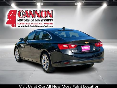 Used 2024 Chevrolet Malibu LT image 3