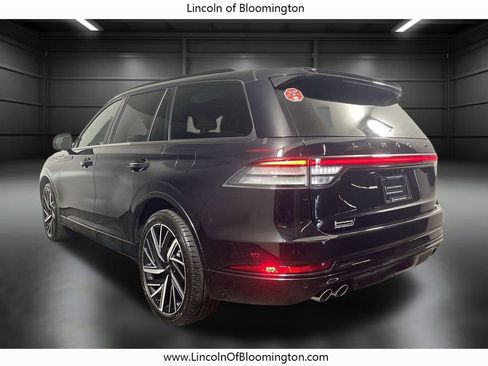 Certified 2025 Lincoln Aviator Black Label w/ Jet Appearance Package image 8