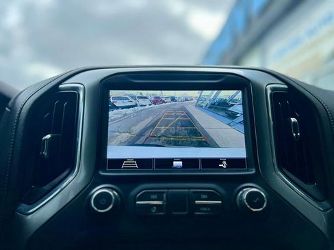 Used 2020 Chevrolet Silverado 1500 LT w/ All-Star Edition image 27