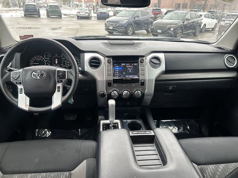 Used 2019 Toyota Tundra SR5 w/ TRD Off Road Package image 18