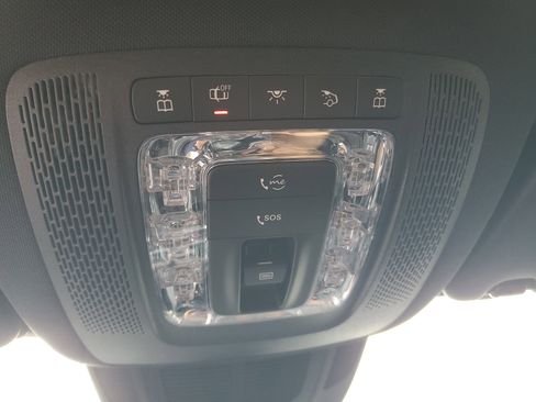 New 2026 Mercedes-Benz GLS 580 4MATIC image 35