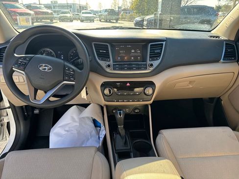Used 2018 Hyundai Tucson SEL image 14