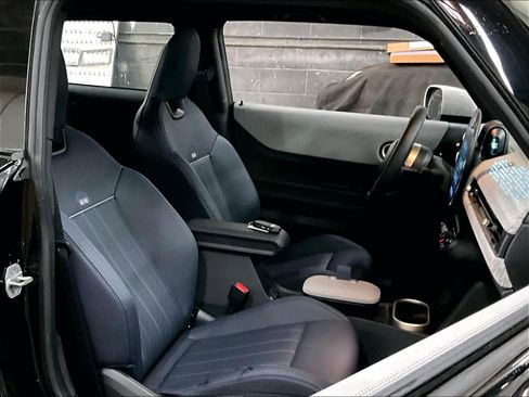 Used 2025 MINI Cooper S image 10