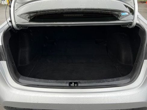 Used 2020 Toyota Corolla LE image 14