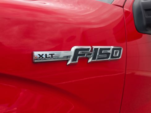 Used 2014 Ford F150 XLT w/ Equipment Group 302A Luxury AWD/4WD image 11