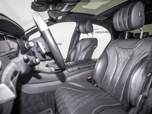 Used 2015 Mercedes-Benz S 550 Sedan image 13