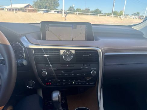 Used 2018 Lexus RX 350 FWD w/ Premium Package image 13