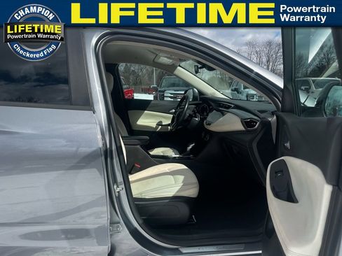 Used 2021 Buick Encore GX Preferred w/ Cold Weather Comfort Package image 31