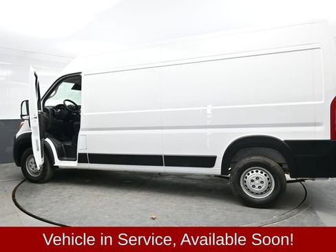 Used 2025 RAM ProMaster 2500 w/ Convenience Group image 40